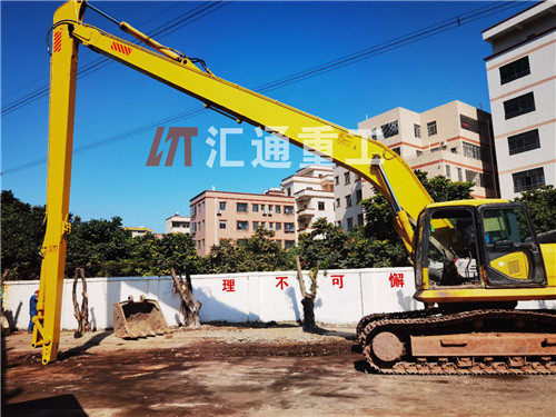 挖掘機(jī)加長(zhǎng)臂廠家，長(zhǎng)臂挖掘機(jī)，卡特挖掘機(jī)加長(zhǎng)臂