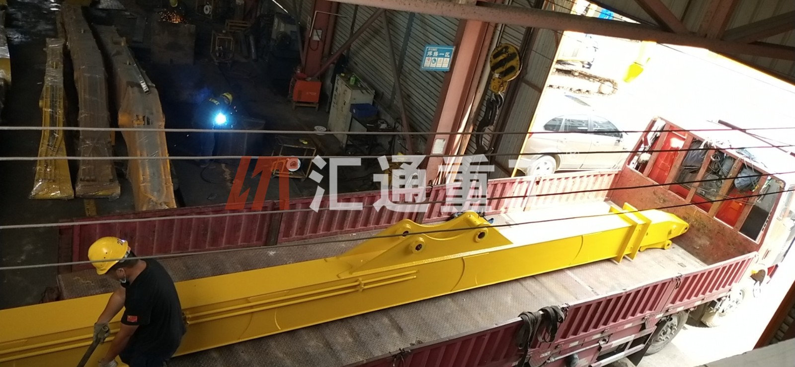 挖掘機(jī)伸縮臂 挖掘機(jī)伸縮臂