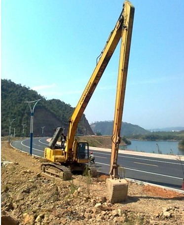挖掘機(jī)加長(zhǎng)臂定做 挖掘機(jī)加長(zhǎng)臂定做